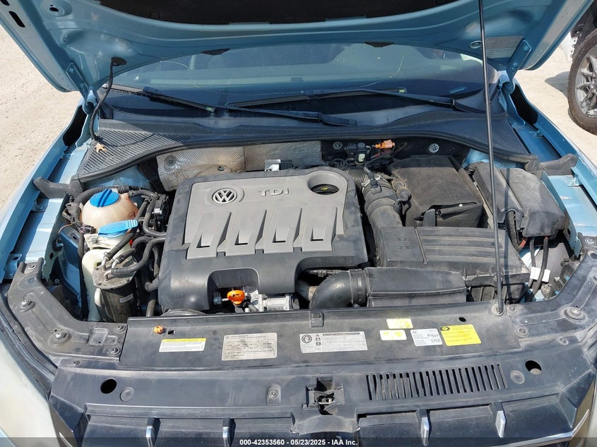 2012 VOLKSWAGEN PASSAT VIN: 1VWCN7A34CC070830