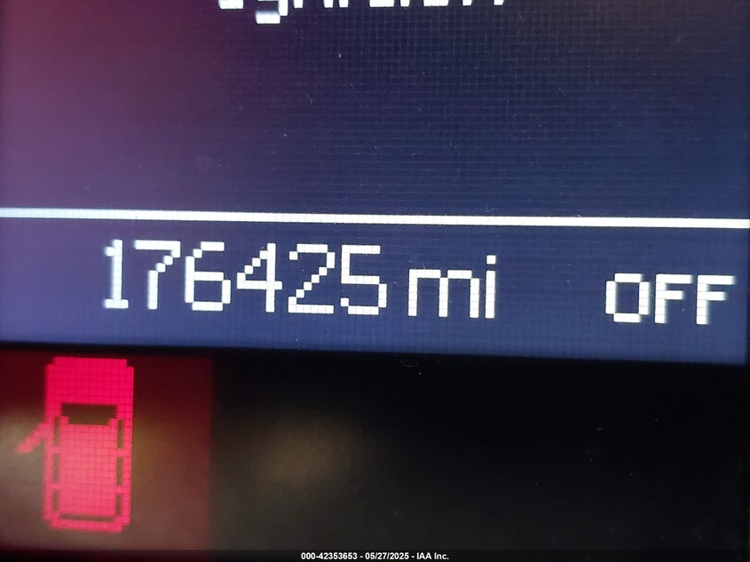 2013 Chrysler Town & Country Touring-L VIN: 2C4RC1CG4DR692093 Lot: 42353653