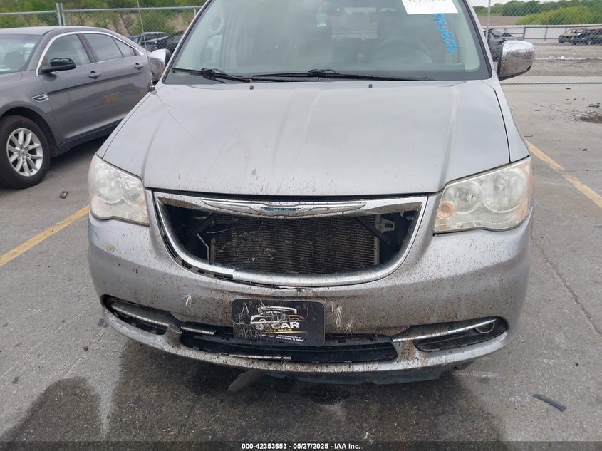 2013 Chrysler Town & Country Touring-L VIN: 2C4RC1CG4DR692093 Lot: 42353653