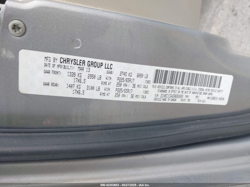 2013 Chrysler Town & Country Touring-L VIN: 2C4RC1CG4DR692093 Lot: 42353653