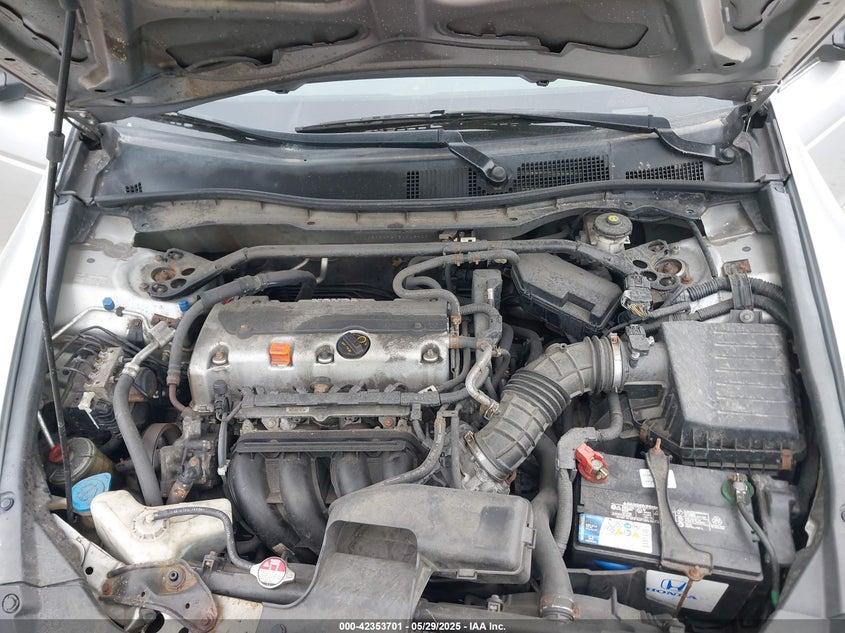 2011 HONDA ACCORD SDN VIN: 1HGCP2F80BA048923