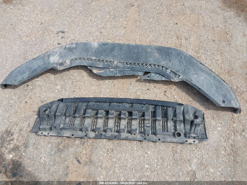 2022 Volkswagen Passat 2.0T Se VIN: 1VWSA7A32NC002732 Lot: 42353883