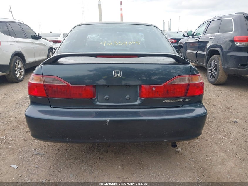 1998 Honda Accord Ex VIN: 1HGCG5653WA025388 Lot: 42354095