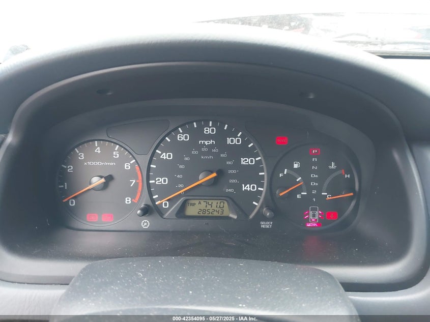 1998 Honda Accord Ex VIN: 1HGCG5653WA025388 Lot: 42354095