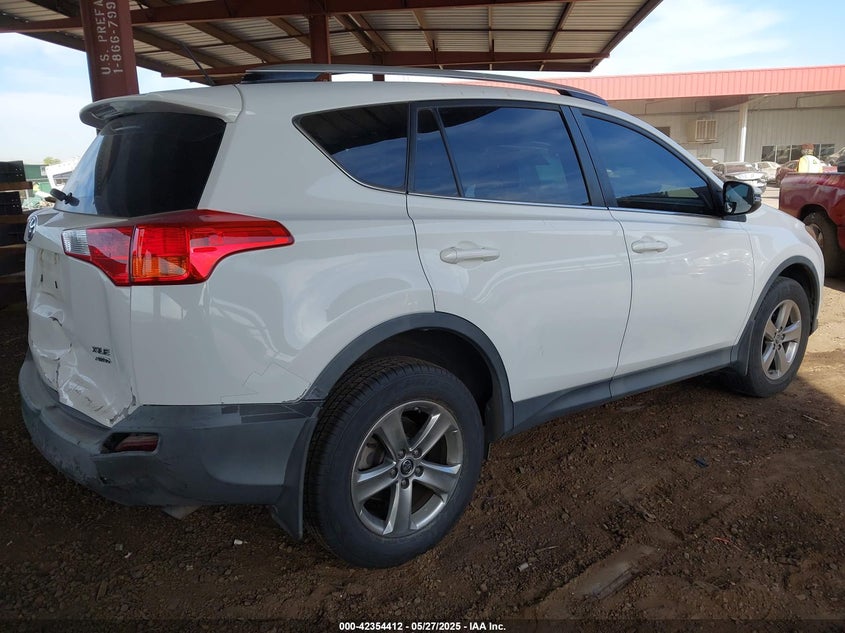 2015 TOYOTA RAV4 XLE - 2T3RFREV8FW259354