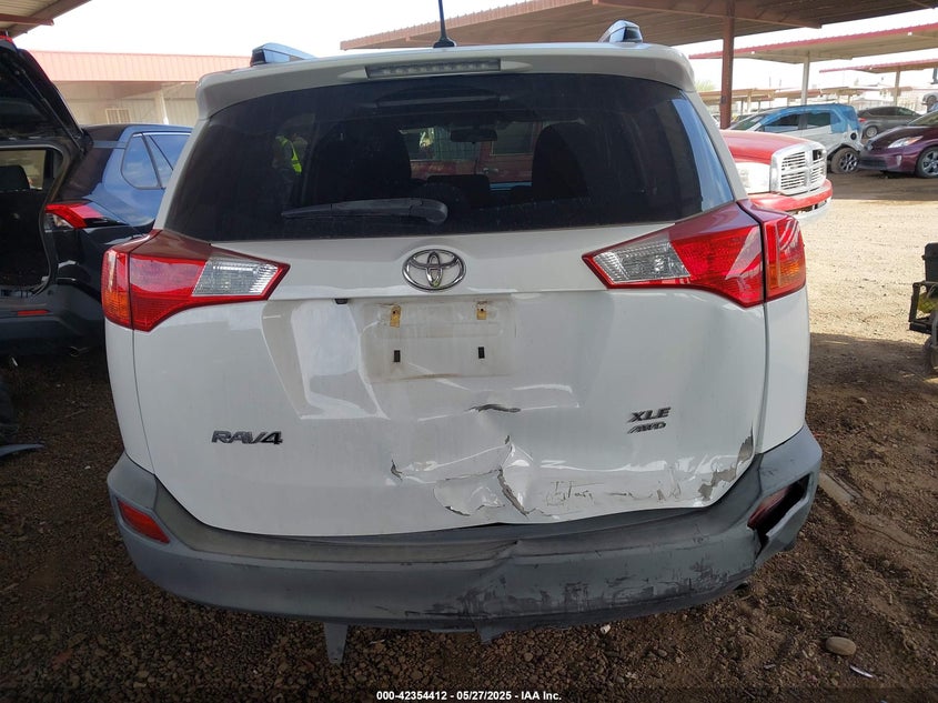 2015 TOYOTA RAV4 XLE - 2T3RFREV8FW259354