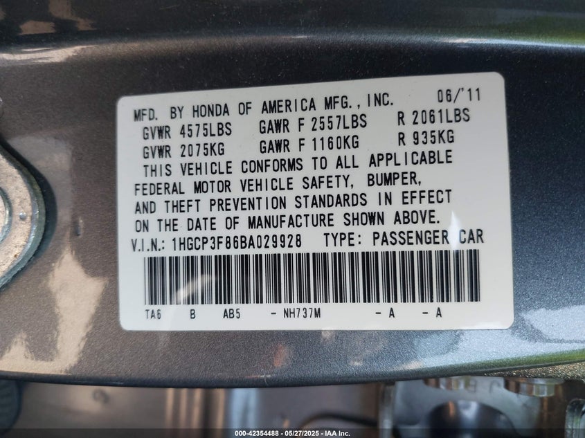 2011 HONDA ACCORD VIN: 1HGCP3F86BA029928