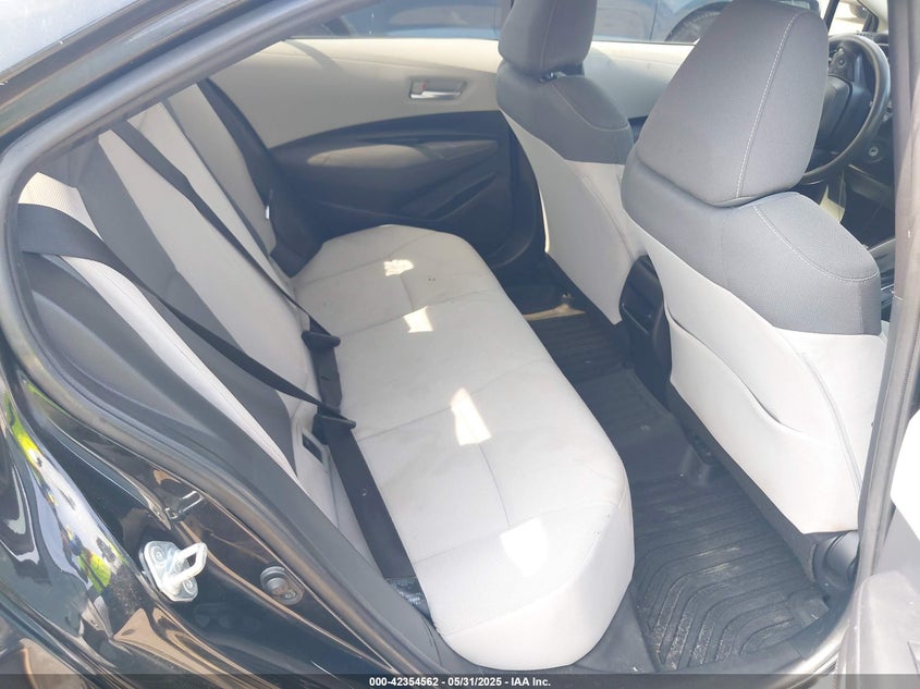 2021 TOYOTA COROLLA LE - JTDEPMAE4MJ166315