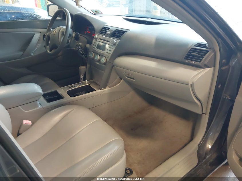 2009 TOYOTA CAMRY VIN: 4T1BE46K19U880718