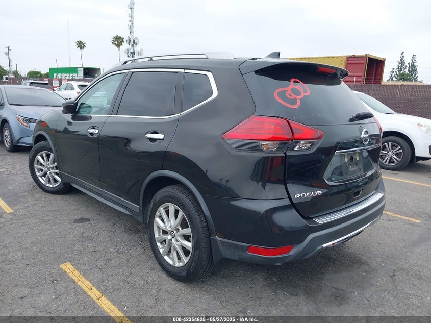 2017 NISSAN ROGUE VIN: 5N1AT2MT8HC834146