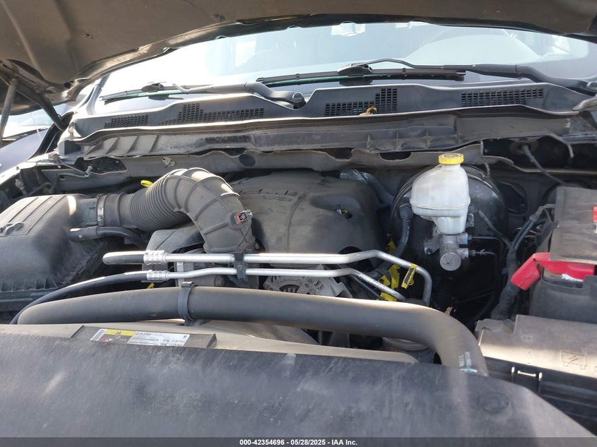 2012 DODGE RAM 1500 VIN: 1C6RD7LT2CS297332