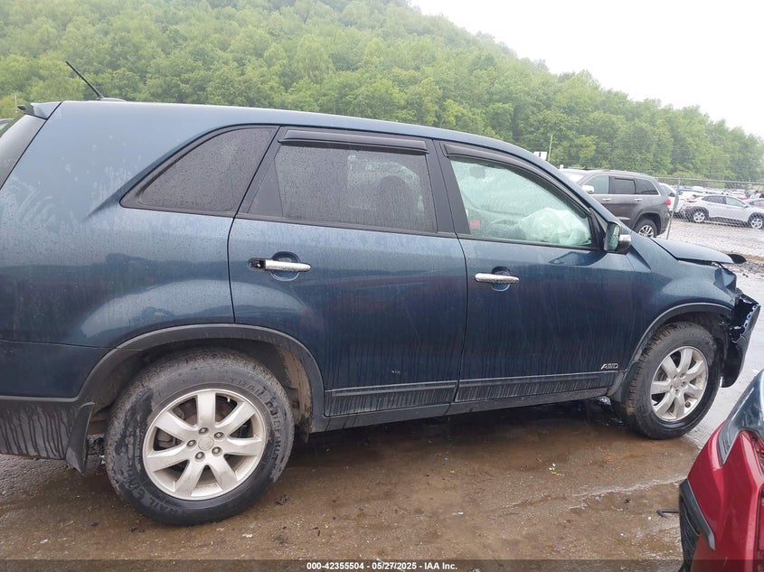 2011 Kia Sorento VIN: 5XYKTTA11BG167277 Lot: 42355504