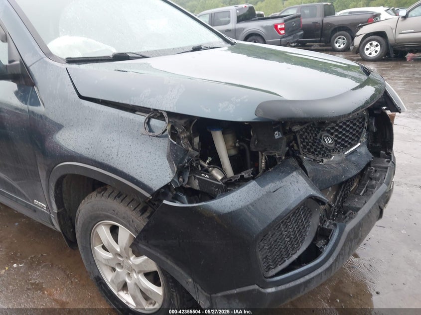 2011 Kia Sorento VIN: 5XYKTTA11BG167277 Lot: 42355504