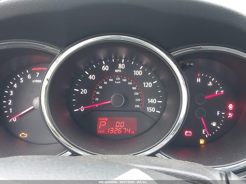 2011 Kia Sorento VIN: 5XYKTTA11BG167277 Lot: 42355504