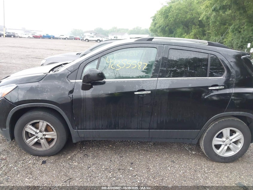 2019 CHEVROLET TRAX LT - 3GNCJLSB1KL279627