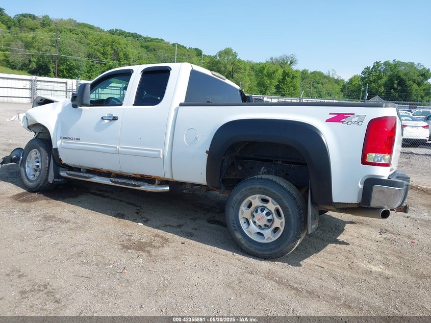 2008 GMC SIERRA 2500HD VIN: 1GTHK29K68E140632