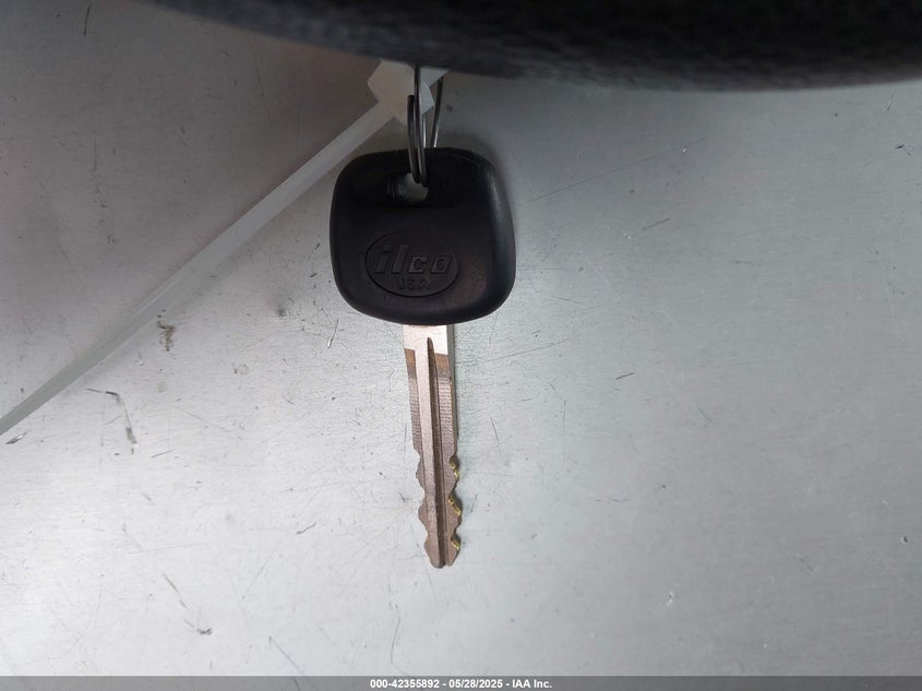 2015 TOYOTA COROLLA L - 5YFBURHE7FP304104