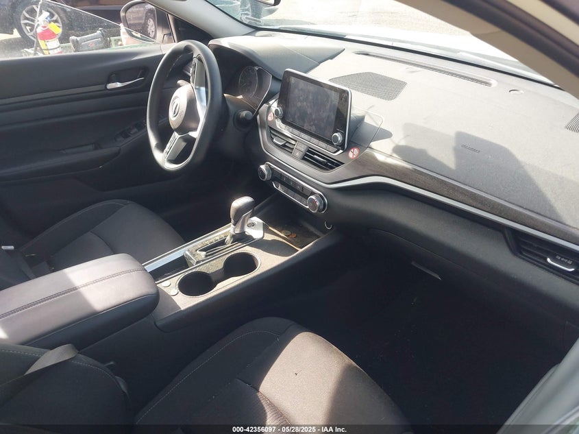 VIN 1N4BL4DV2SN312443 2025 NISSAN ALTIMA SV FWD