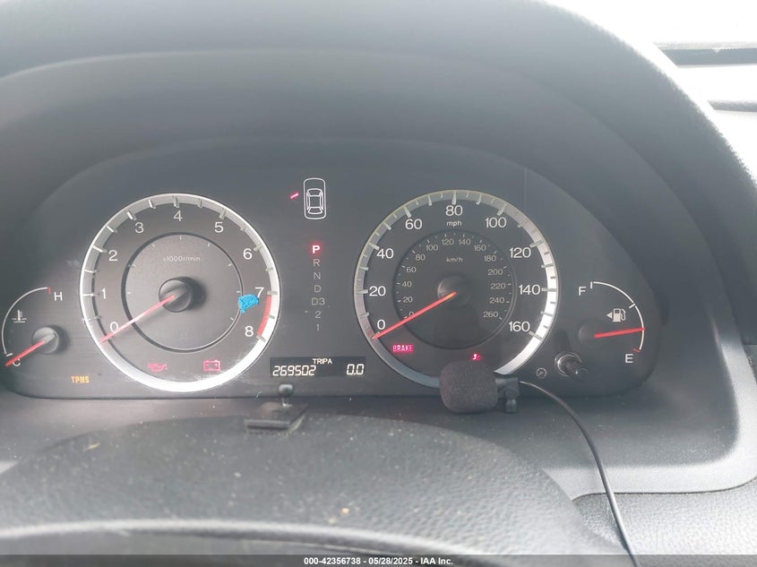 2008 HONDA ACCORD VIN: 1HGCP26758A124250