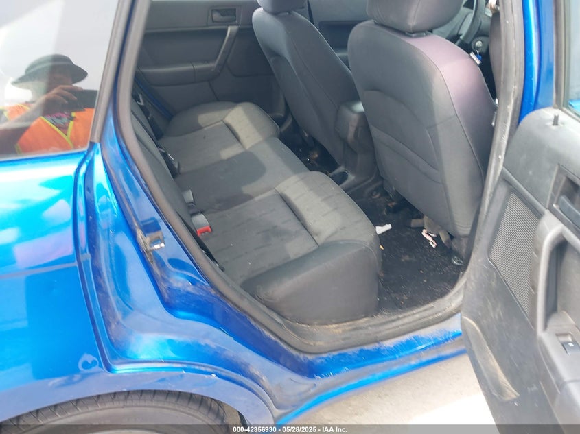 2010 FORD FOCUS VIN: 1FAHP3FN3AW295912