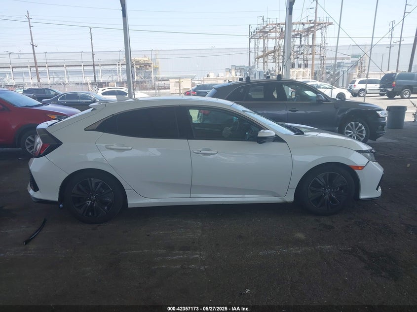 2018 HONDA CIVIC VIN: SHHFK7H57JU424046