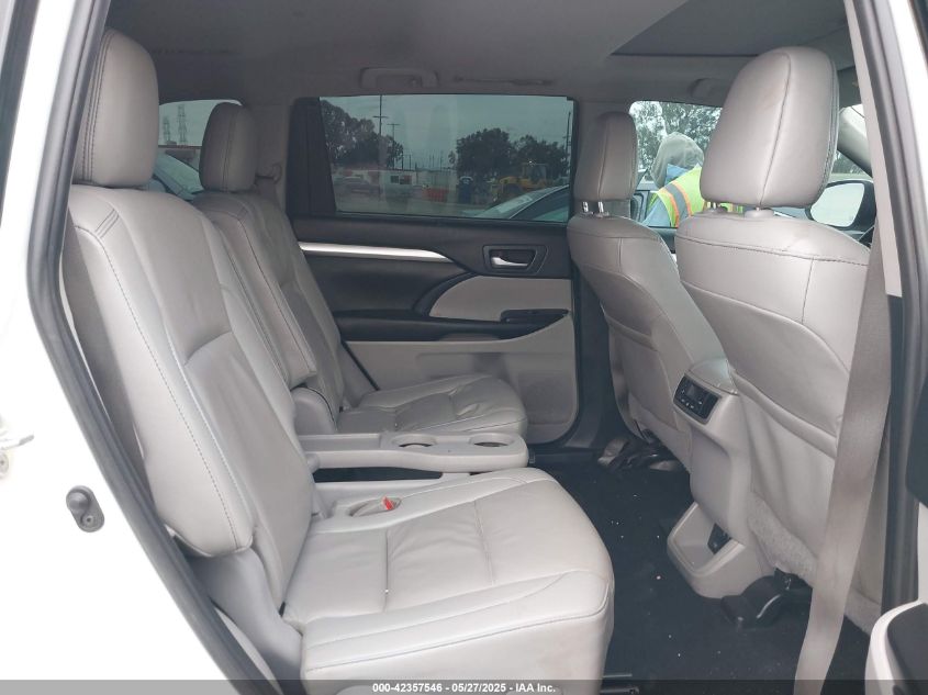 2019 Toyota Highlander Xle VIN: 5TDJZRFH5KS57049 Lot: 42357546