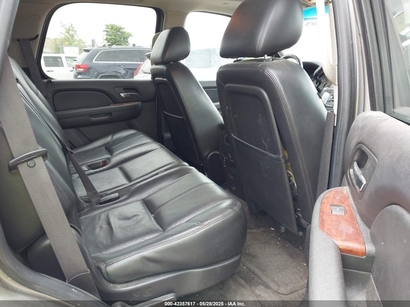 2012 CHEVROLET TAHOE VIN: 1GNSKBE05CR215985
