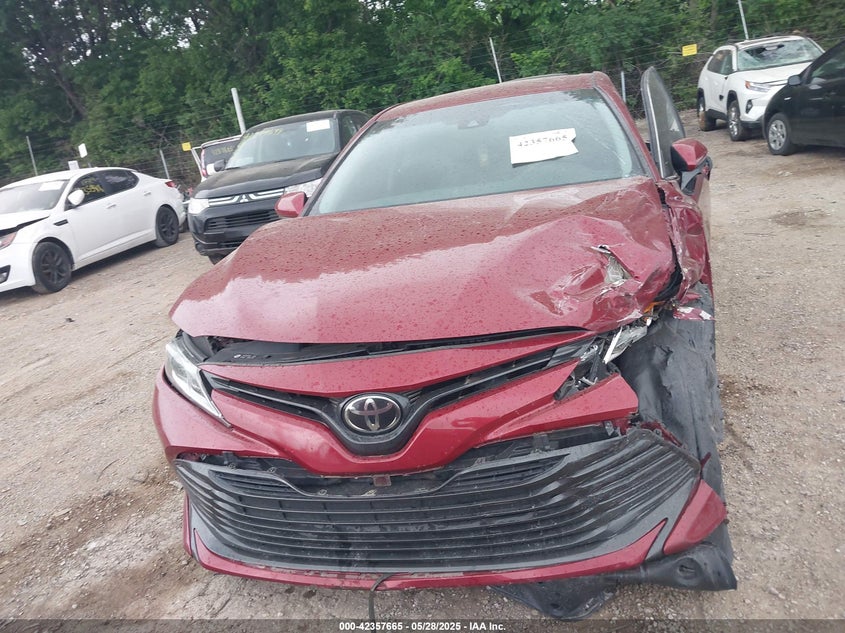 2018 TOYOTA CAMRY LE - 4T1B11HK0JU609743