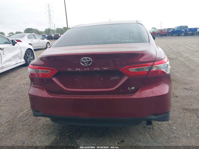 2018 TOYOTA CAMRY LE - 4T1B11HK0JU609743