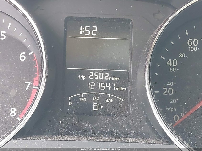 2016 VOLKSWAGEN JETTA 1.8T SEL - 3VWL07AJ1GM213086