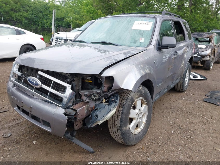 2008 FORD ESCAPE VIN: 1FMCU03118KE12459
