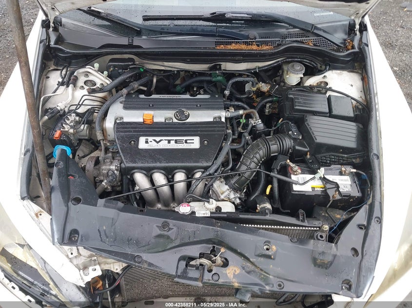 2007 HONDA ACCORD VIN: 1HGCM56417A024564