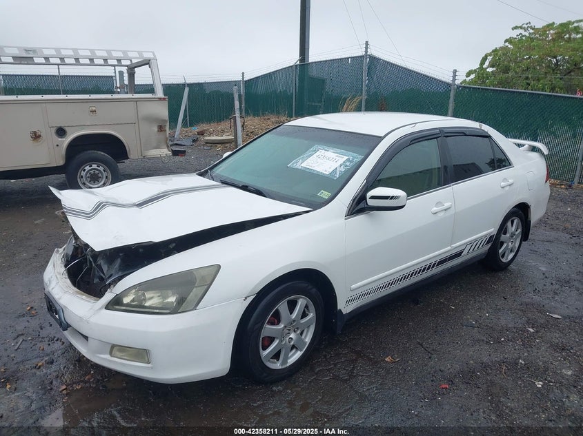 2007 HONDA ACCORD VIN: 1HGCM56417A024564