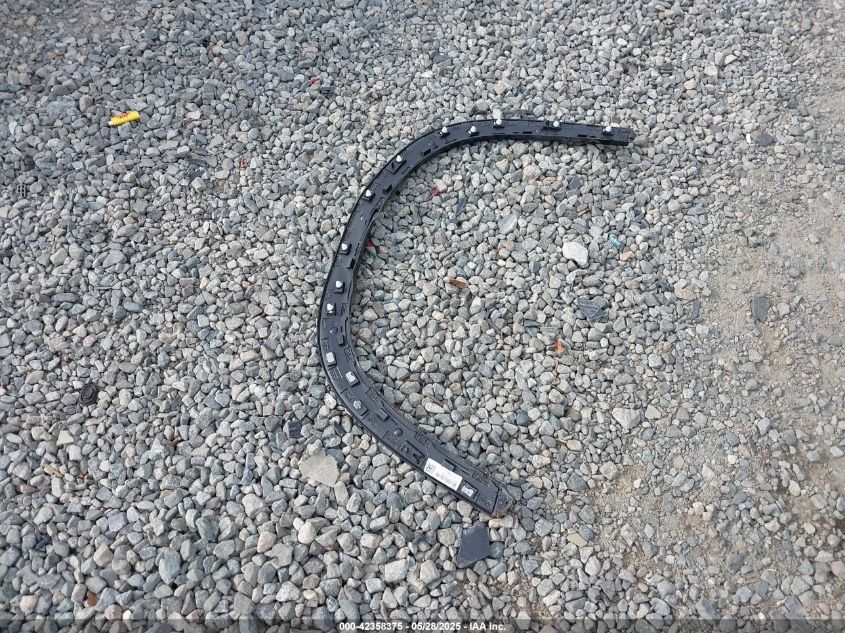 2025 Chevrolet Traverse - 1GNERKRS8SJ189335