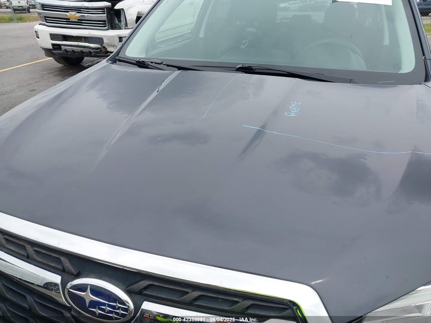2018 SUBARU FORESTER VIN: JF2SJAWC2JH492788