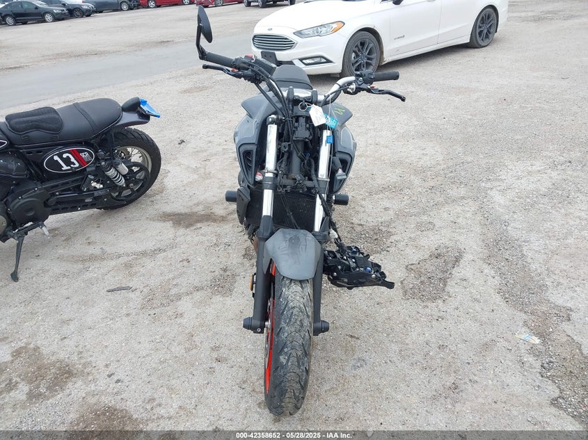VIN JYARM32E4MA001606 2021 YAMAHA MT07