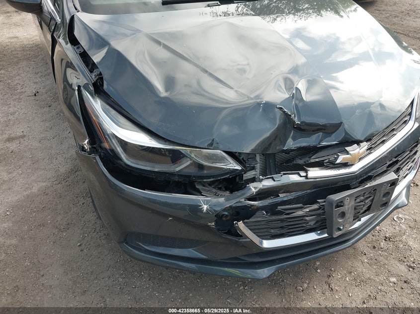2017 CHEVROLET CRUZE VIN: 3G1BE6SM3HS608198
