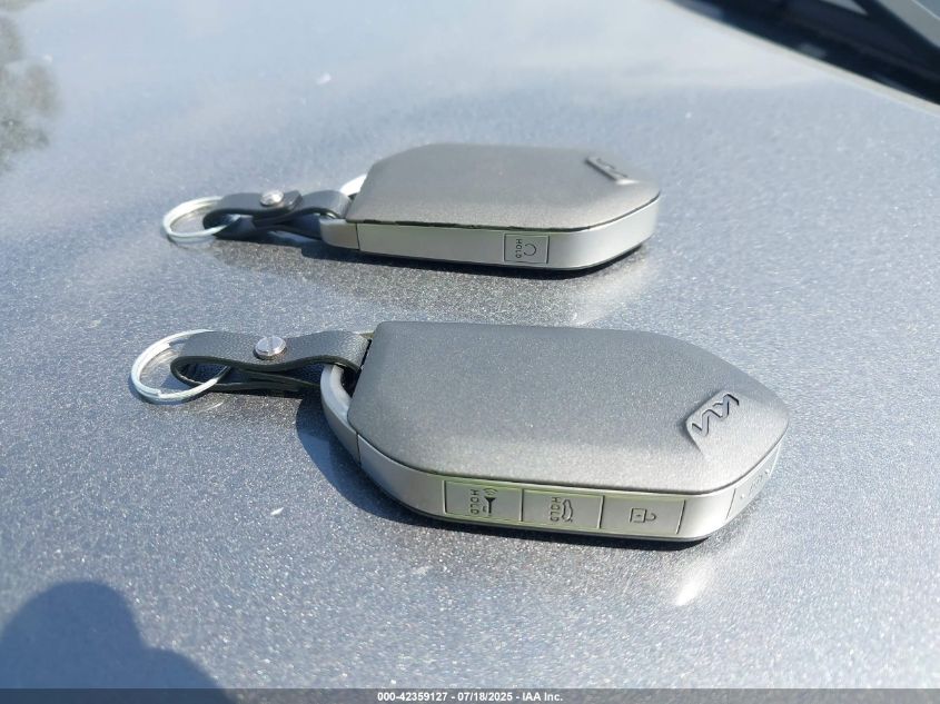 2025 Kia K5 Gt VIN: KNAG44J85S5334140 Lot: 42359127