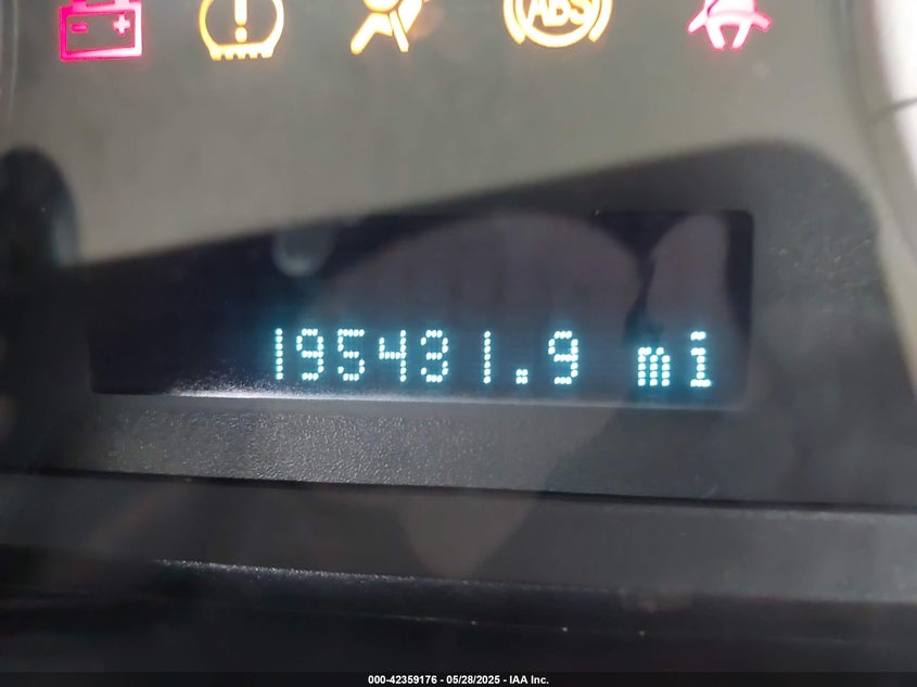 2011 FORD ESCAPE VIN: 1FMCU0EGXBKA27247