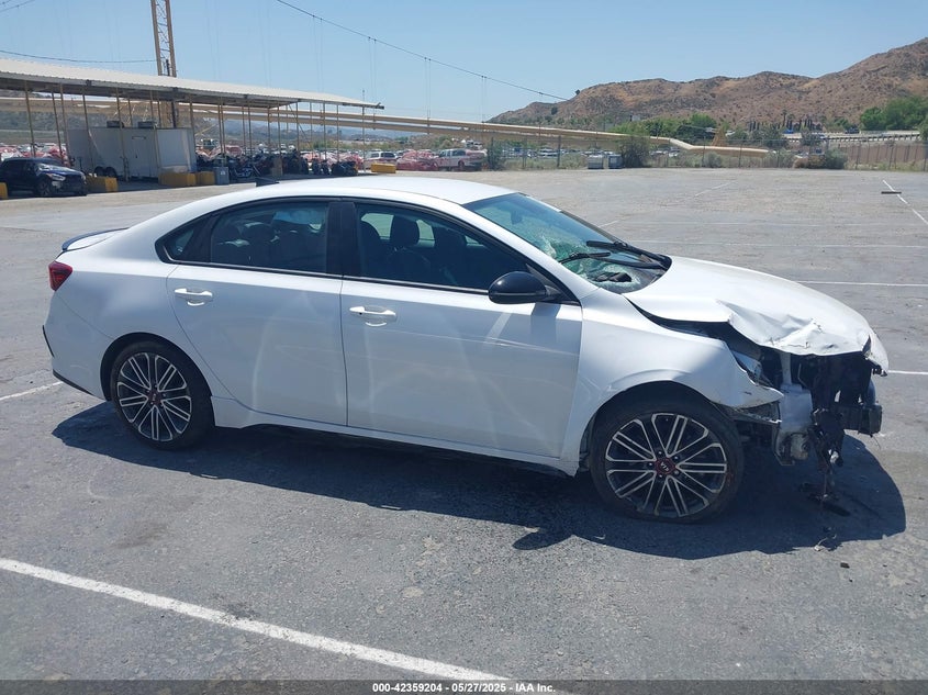 VIN 3KPF44AC1ME396449 2021 KIA FORTE GT