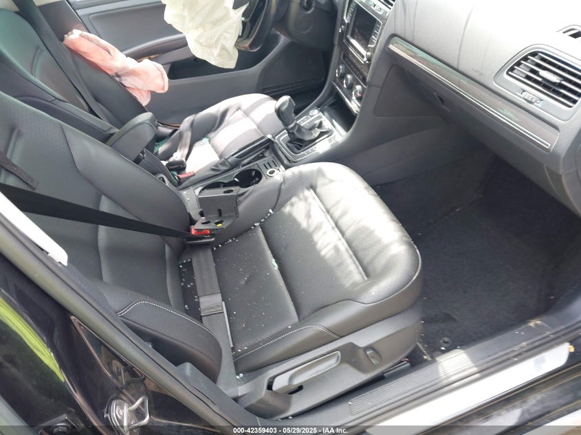 2017 VOLKSWAGEN GOLF ALLTRACK TSI SE - 3VWH17AU8HM506367