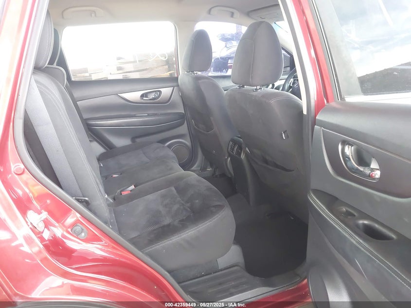 2015 NISSAN ROGUE SV - KNMAT2MT5FP562312