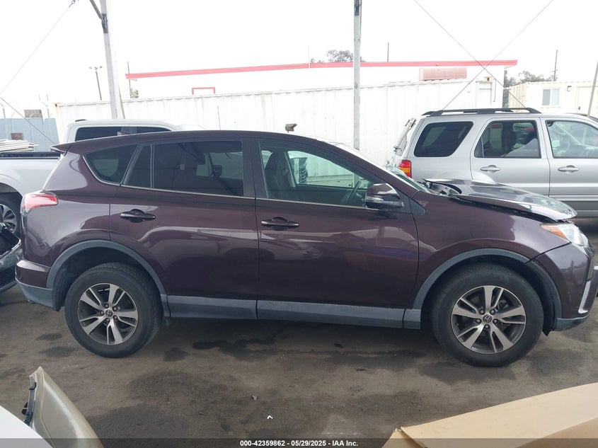 2017 TOYOTA RAV4 XLE - 2T3WFREV5HW389968