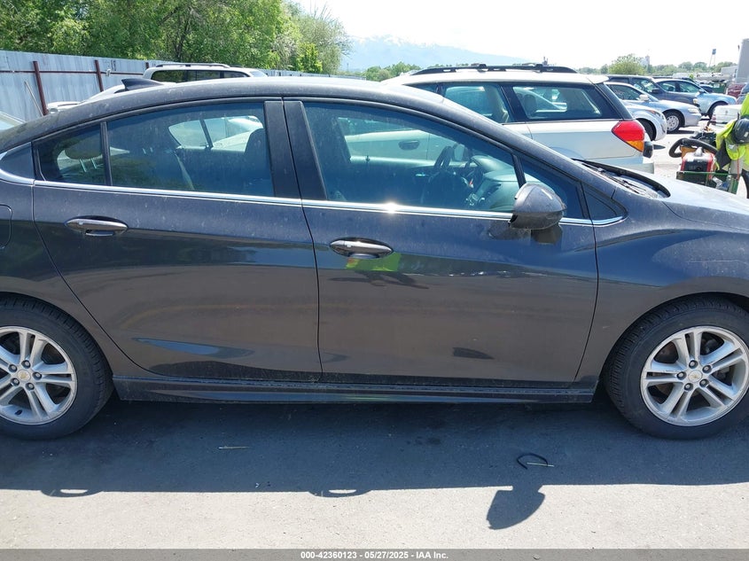 2017 CHEVROLET CRUZE VIN: 1G1BE5SM4H7186015