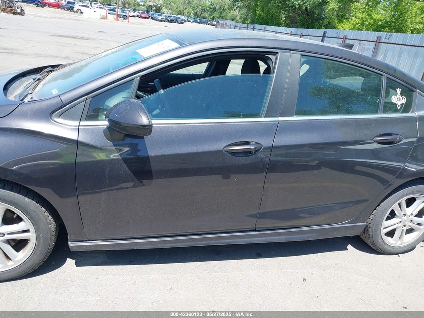 2017 CHEVROLET CRUZE VIN: 1G1BE5SM4H7186015