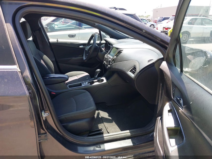 2017 CHEVROLET CRUZE VIN: 1G1BE5SM4H7186015