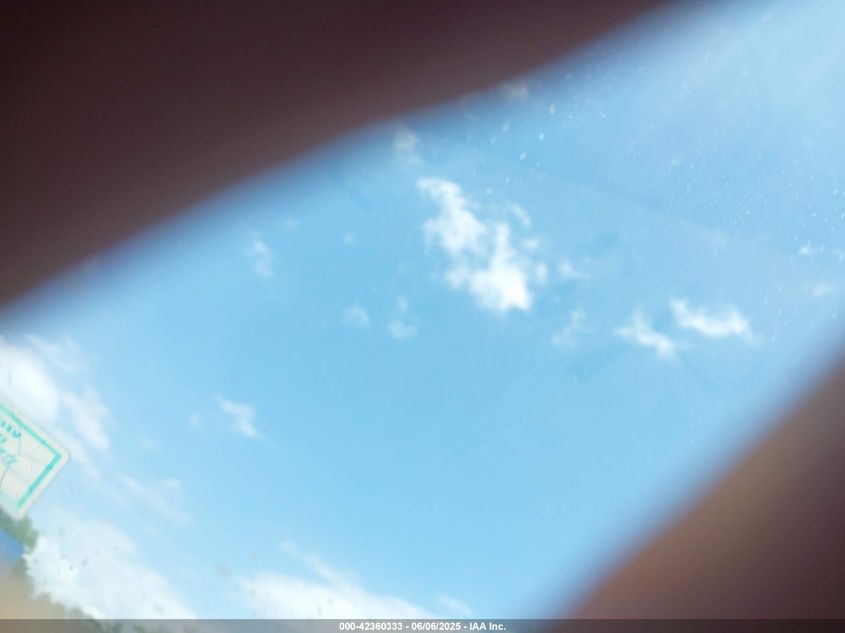 1999 Lincoln Navigator VIN: 5LMRU27A8XLJ25948 Lot: 42360333