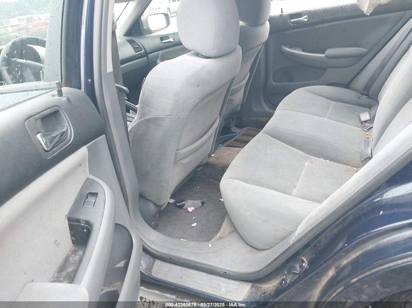 2007 HONDA ACCORD VIN: 1HGCM56117A014297