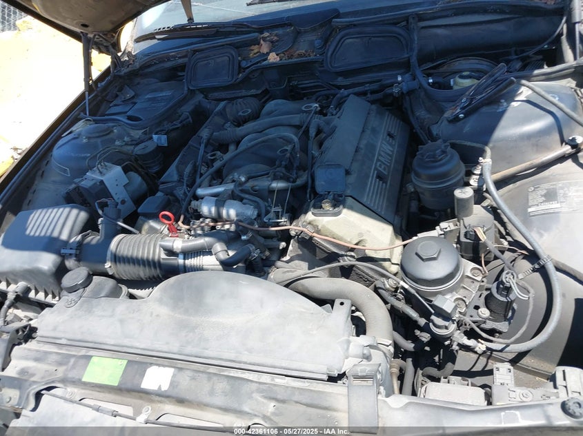 1998 BMW 740Il VIN: WBAGJ832XWDM16899 Lot: 42361106