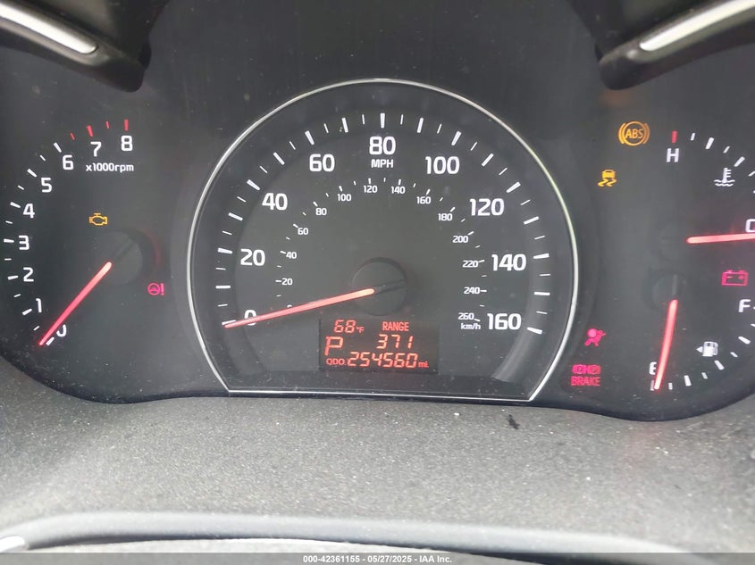 2014 KIA SORENTO VIN: 5XYKT4A69EG510648